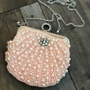 Pearl clutch/shoulder bag